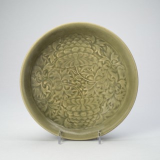 Dish with Peony Scroll, Jin dynasty, (1115-1234), early 12th century.