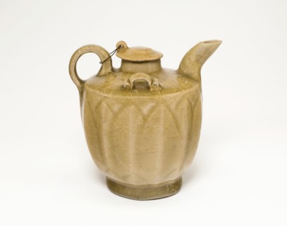 Covered Ewer with Upright Lotus Petals, Song dynasty (960-1279).