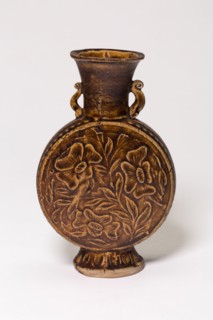 Amphora-Type Vase with Stylized Flowers, Jin dynasty (1115-1234), probably late 12th/13th century.