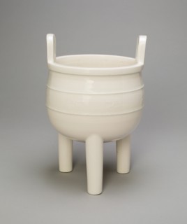 Censer in the Form of an Ancient Bronze Tripod Cauldron (ding), Qing dynasty (1644-1911).