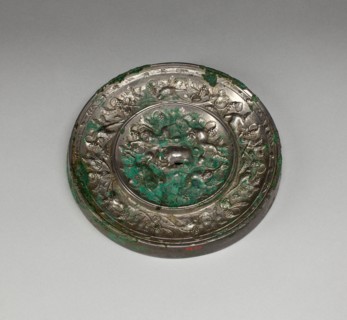 Mirror with "Lion and Grapevine" Design, Tang dynasty (A.D. 618-907), 8th century.