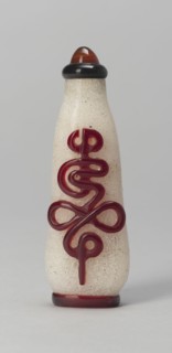 Snuff Bottle with Stylized Characters, Qing dynasty (1644-1911), 1750-1850.