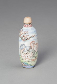 Snuff Bottle with Eight Horses of Mu Wang, Qing dynasty (1644-1911), Yongzheng reign mark and peiod (1722-1735).
