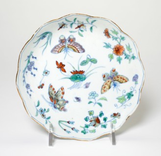 Doucai Dish, Qing dynasty (1644-1911), Daoguang period (1821 -1850).