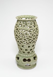 Openwork Brazier or Incense Stick Holder, Ming dynasty (1368-1644), late 14th/15th century.