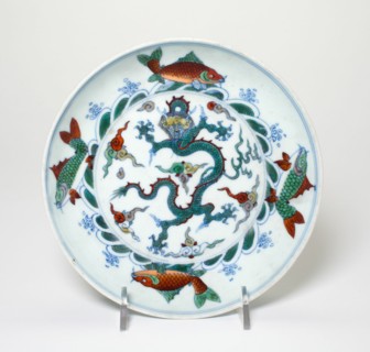 Doucai 'Dragon' Dish, Qing dynasty (1644-1911), 18th/19th century.