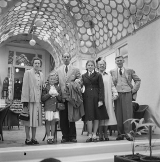 Victoria Pavilion, Wilder Road, Ilfracombe, North Devon, Devon, 12/06/1954. Creator: John Laing plc.