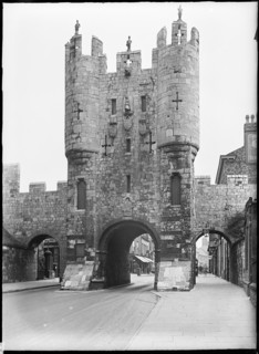 Micklegate Bar, York, 1900-1940. Creator: Edwin Dockree.