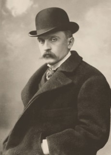 Portrait of the pianist and composer Károly Aggházy (1855-1918), 1901. Creator: Strelisky, Lipot (1816-1905).