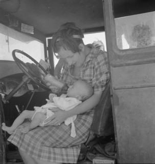 Wife and sick child of tubercular itinerant, stranded in New Mexico, 1936. Creator: Dorothea Lange.