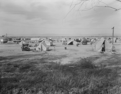 Auto camp north of Calipatria, California, 1937. Creator: Dorothea Lange.