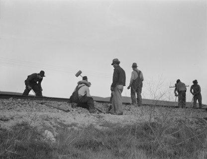 White section gang near King City, California, 1937. Creator: Dorothea Lange.