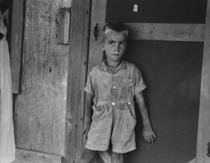 Child of sharecropper family near Cleveland, Mississippi, 1937. Creator: Dorothea Lange.