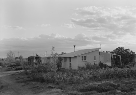 Type house at "Garden Homes", Kern County, California, 1938. Creator: Dorothea Lange.
