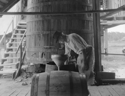 Turpentine "stiller" near Valdosta, Georgia, 1937. Creator: Dorothea Lange.