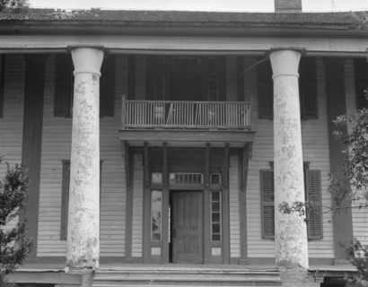 Pharr Plantation house near Social Circle, Georgia, 1937. Creator: Dorothea Lange.