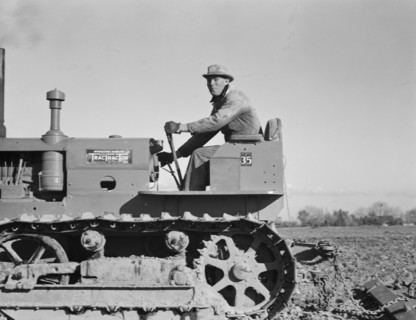 Cultivating potato-fields, west side of San Joaquin Valley, California, 1939. Creator: Dorothea Lange.