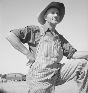 Farmer from Nebraska in emergency camp for migratory work..., Calipatria, Imperial County, CA, 1939. Creator: Dorothea Lange.