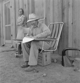 Oklahoma farmer, now living in Cow Hollow, is a FSA borrower, Malheur County, Oregon, 1939 Creator: Dorothea Lange.