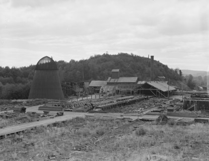 Possibly: Mumby Lumber Mill, closed in 1938..., Malone, Grays Harbor County, Washington, 1939. Creator: Dorothea Lange.