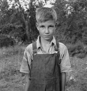 Migratory boy in squatter camp, Washington, Yakima Valley, 1939. Creator: Dorothea Lange.