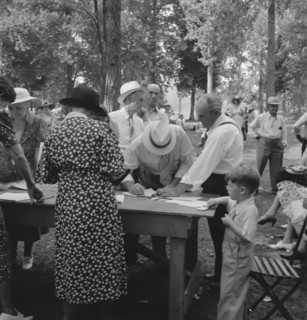 California Day, a picnic in town park on the Rogue River, Grants Pass, Oregon, 1939. Creator: Dorothea Lange.