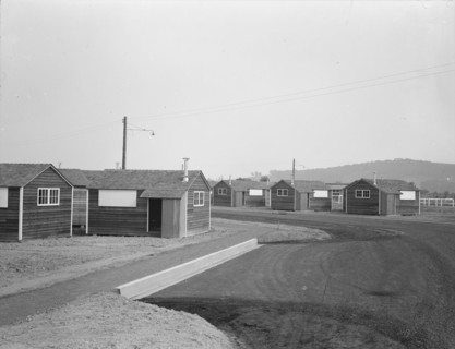 Another view of the newly constructed camp, near McMinnville, Yamhill County, Oregon, 1939. Creator: Dorothea Lange.