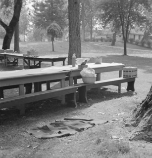 California Day, a picnic in town park on the Rogue River, Grants Pass, Oregon, 1939. Creator: Dorothea Lange.