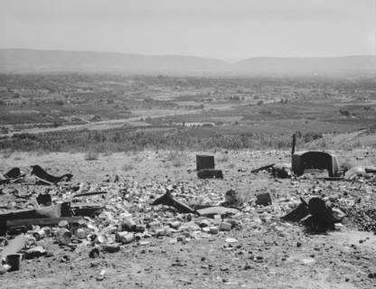 Possibly: The valley below seen from advertised "lookout point", Yakima Valley, Washington, 1939. Creator: Dorothea Lange.