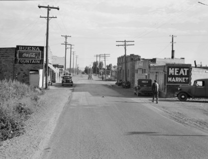Buena, Yakima County, Washington, 1939. Creator: Dorothea Lange.