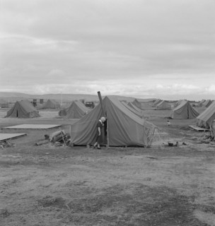 Nurse making her rounds, late in the afternoon, Merrill, Klamath County, Oregon, 1939. Creator: Dorothea Lange.