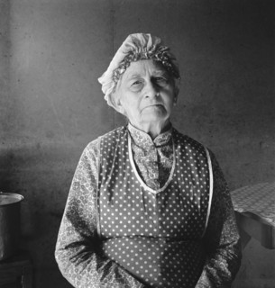 Soper grandmother, who lives with family, FSA borrower, Willow Creek area, Oregon, 1939. Creator: Dorothea Lange.