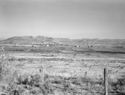 View of the valley from Dazey farm. Homedale district, Malheur County, Oregon.