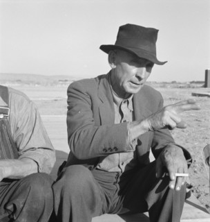 Former Nebraska Farmer, now a migrant farm worker. Klamath County, Oregon. .