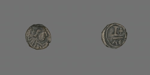 12 Nummi (Coin) of a Byzantine Emperor, Roman Period, 6th century CE.