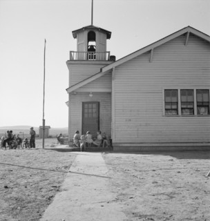 Lincoln Bench School and yard. Near Ontario, Malheur County, Oregon.