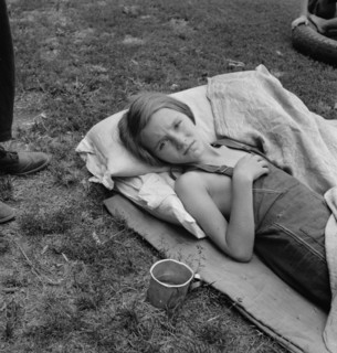 Sick migrant child. Washington, Yakima Valley, Toppenish.