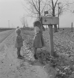 Rural children at R.F.D. box, near Fruitland, Idaho.