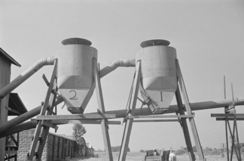 Cotton gin detail. Vicinity of Moundville, Alabama.