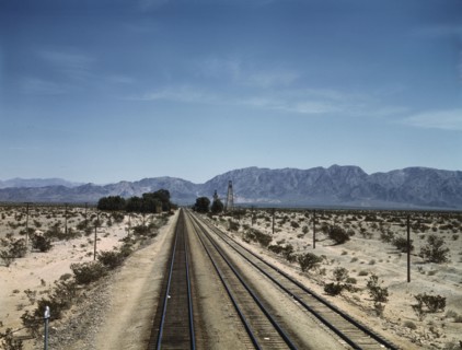 Santa Fe R.R. line leaving Cadiz, Calif. , 1943. Creator: Jack Delano.