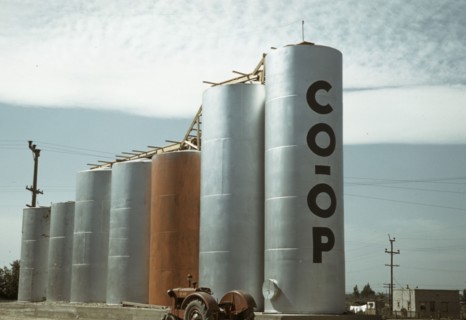 Grain elevators, Caldwell, Idaho, 1941. Creator: Russell Lee.