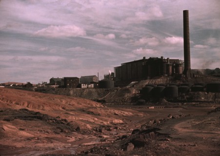 Copper mining and sulfuric acid plant, Copperhill, Tenn., 1940. Creator: Marion Post Wolcott.
