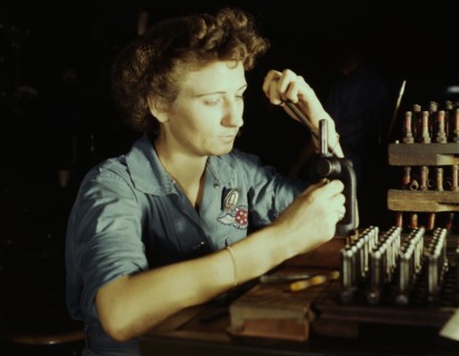 Mrs. Doris Duke, who is 26 and a mother of one child, Corpus Christi, Texas, 1942. Creator: Howard Hollem.
