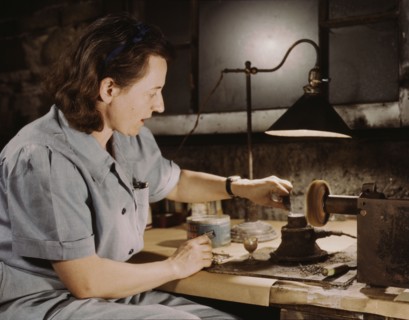 Formerly a sculptress and designer of tiles, Dorothy Cole converted..., Glenview, Ill., 1942. Creator: Howard Hollem.