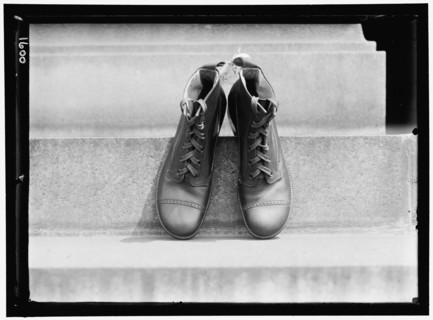 Shoes, between 1909 and 1914.
