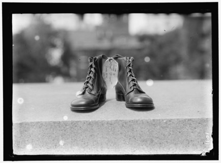Shoes, between 1909 and 1914.