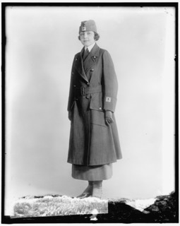 Red Cross, between 1910 and 1920.