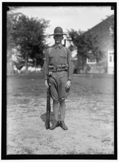 Engineer Corps, between 1910 and 1917. US army personnel.