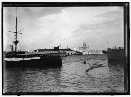 Veracruz, Mexico, between 1914 and 1917.