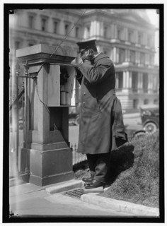 Call box at White House, between 1910 and 1917.